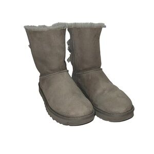 UGG Bailey Bow Diagonal Stripe Woman Boots Size 8